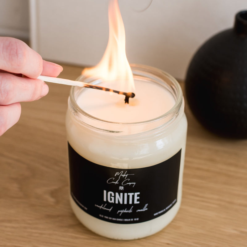 ALLUMER UNE BOUGIE DE SOJA