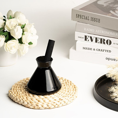 REED DIFFUSER DISPLAY VESSEL - PYRAMID