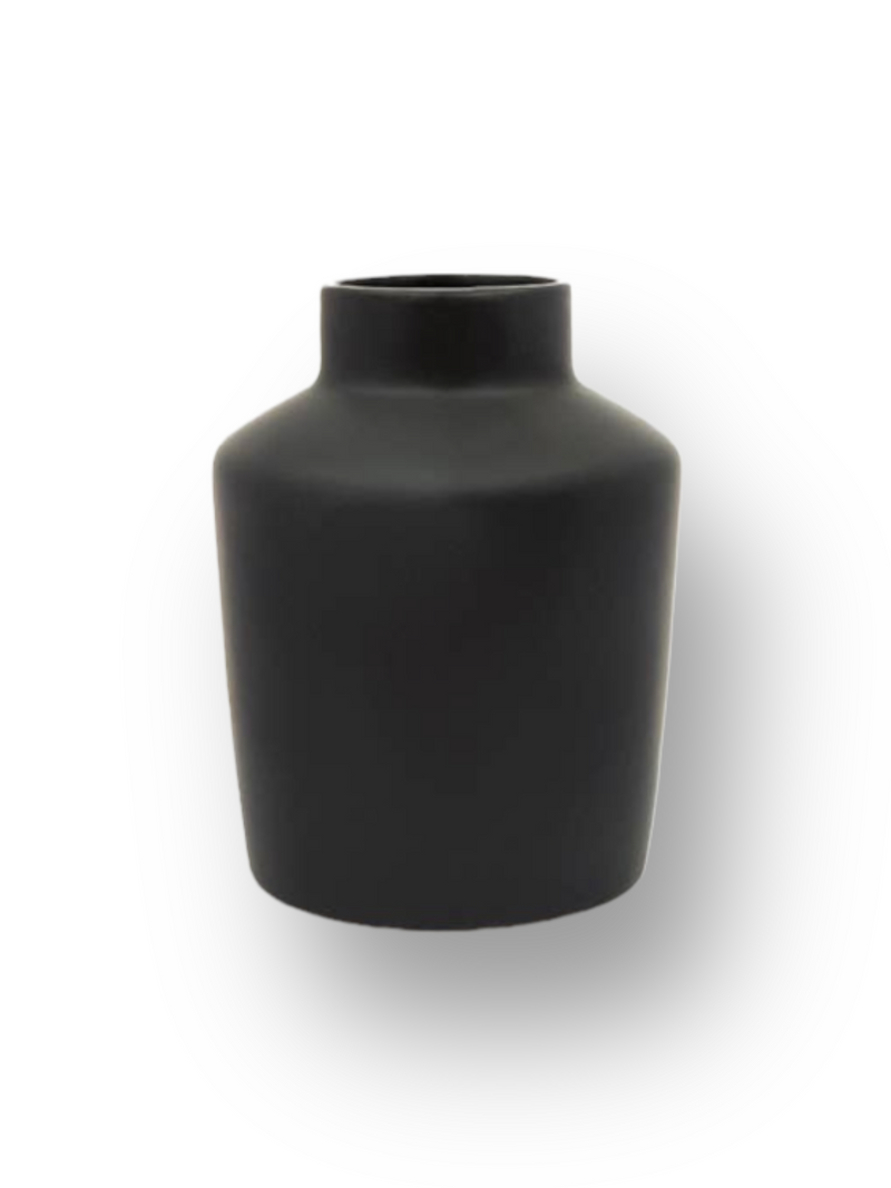 BLACK VASE